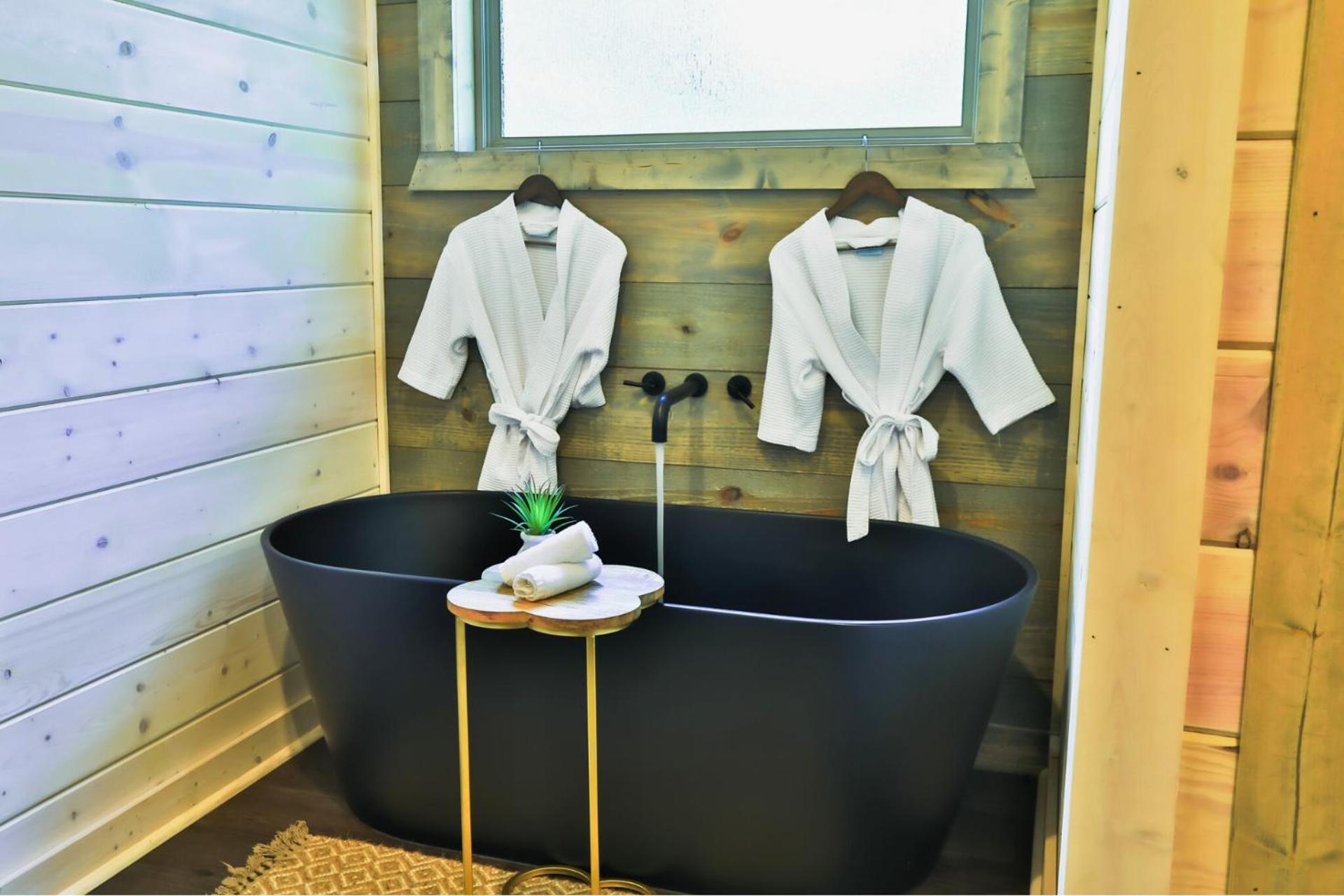Lux,Hot Tub,Atv,Hiking,Pickleball,Firepit,Arcade Broken Bow Extérieur photo